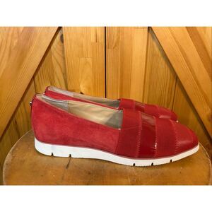 DONALD PLINER 7.5 M Women's Garnet RED Suede Patent Mixed Media Flats